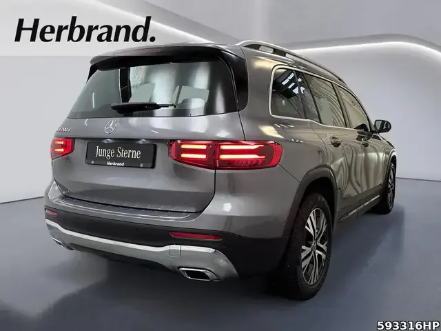 Mercedes-Benz GLB 200