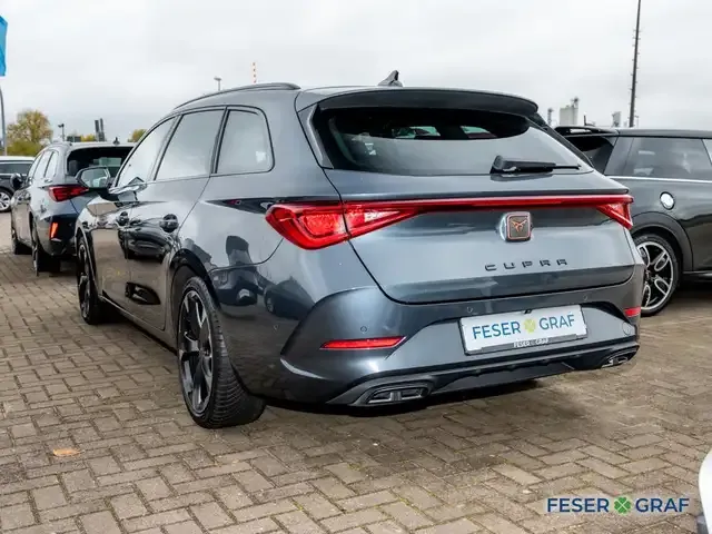CUPRA Leon