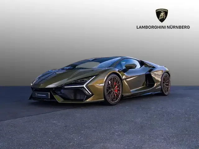 Lamborghini Revuelto