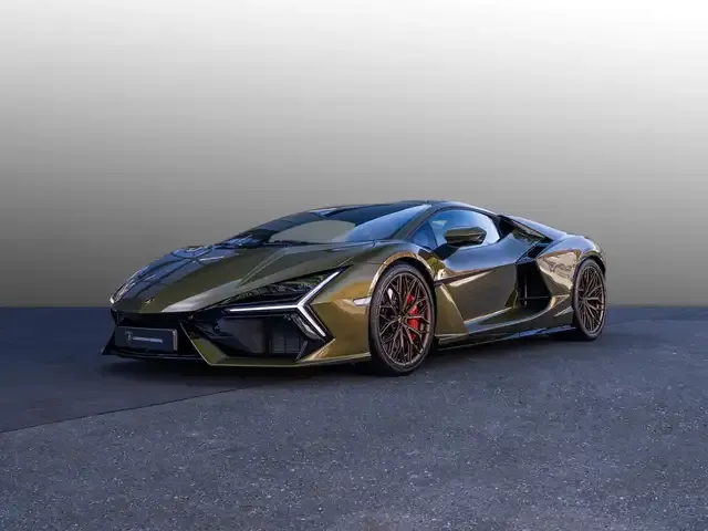 Lamborghini Revuelto