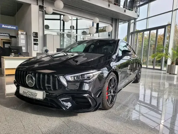 Mercedes-Benz CLA 45 AMG