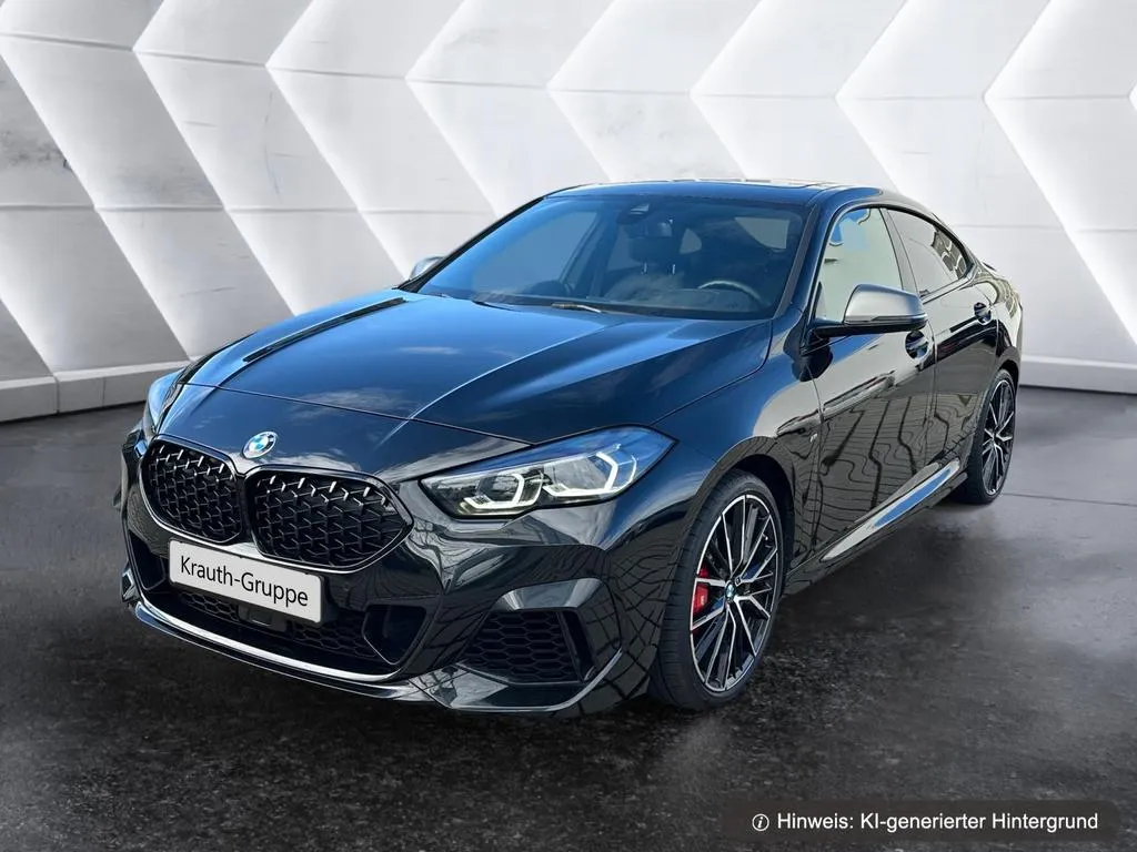 BMW 235