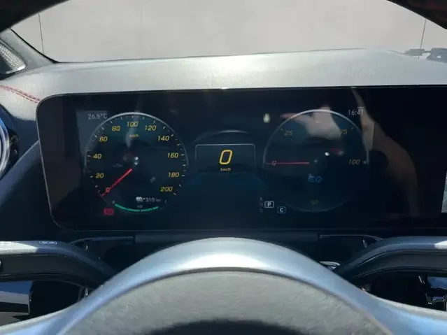Mercedes-Benz EQA 250