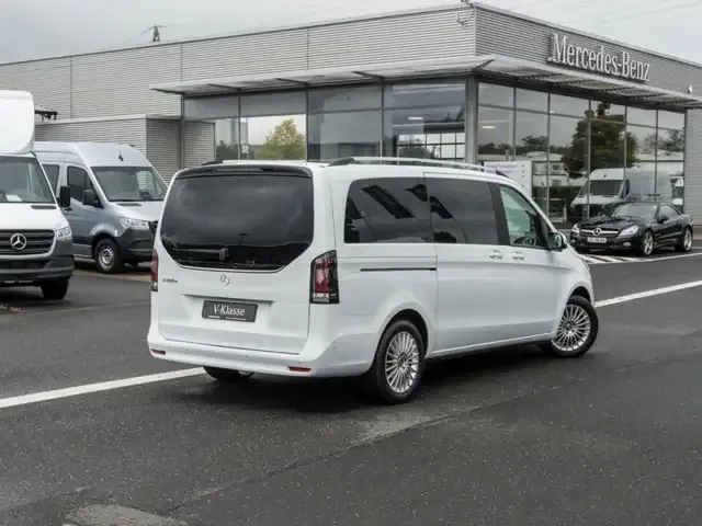 Mercedes-Benz V 250