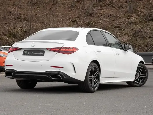 Mercedes-Benz C 180