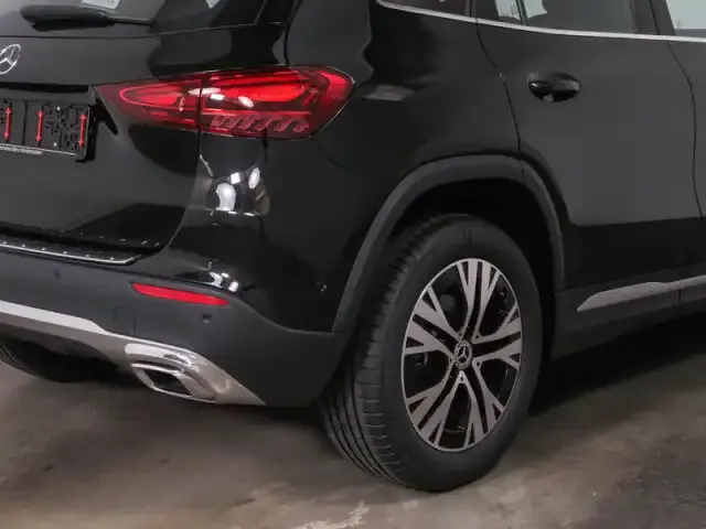 Mercedes-Benz GLA 180