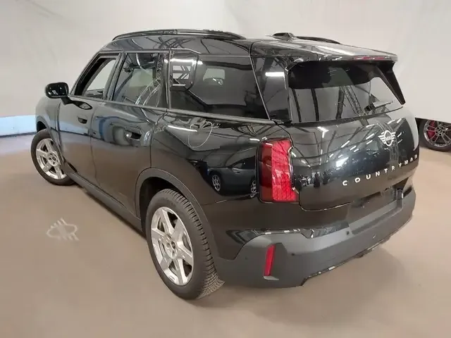 MINI One D Countryman