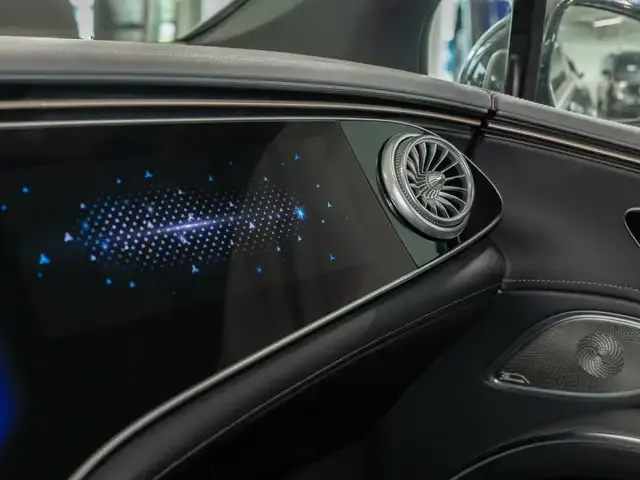 Mercedes-Benz EQS