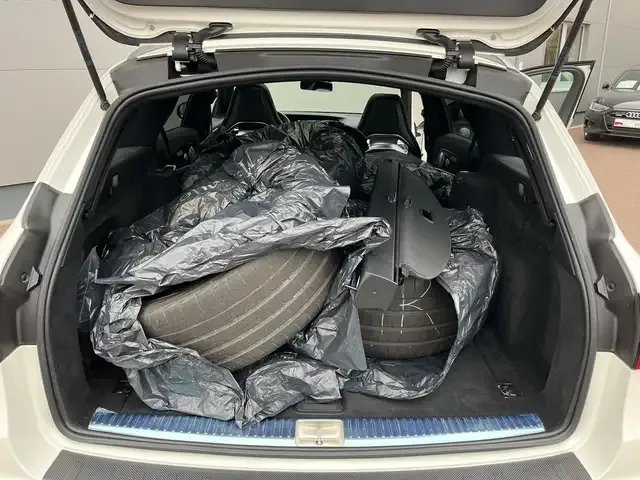 Mercedes-Benz E 53 AMG