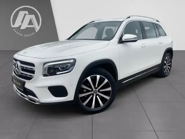 Mercedes-Benz GLB 200