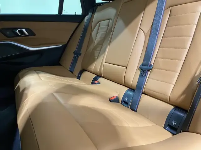 BMW 340