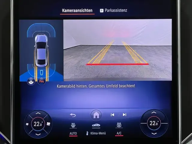 Mercedes-Benz EQE 300