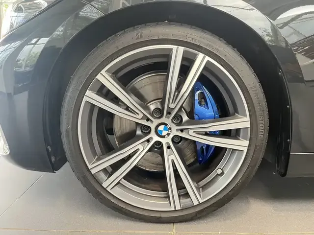 BMW 440