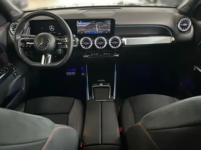 Mercedes-Benz GLB 180