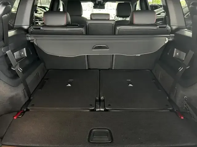 Mercedes-Benz GLB 180