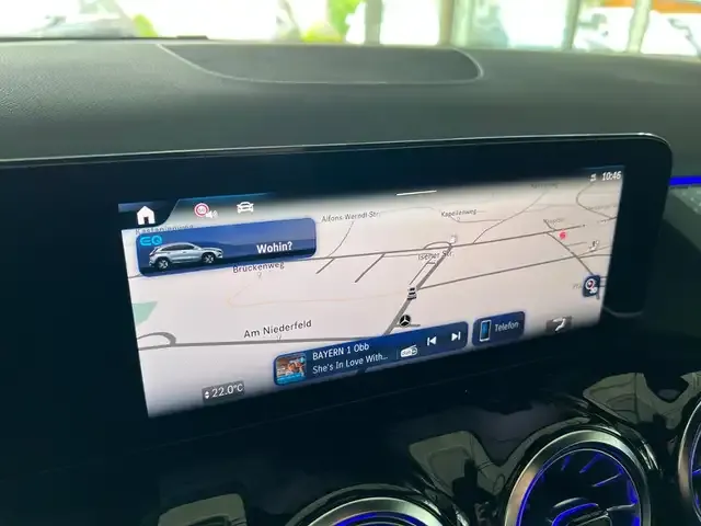 Mercedes-Benz EQA 300
