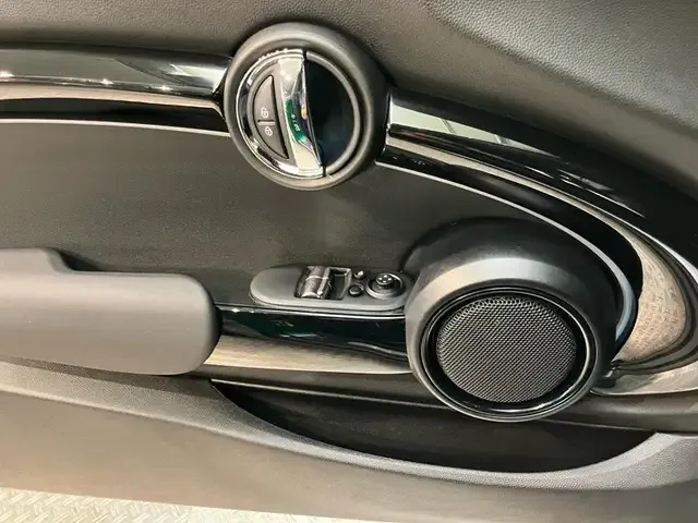 MINI Cooper SE
