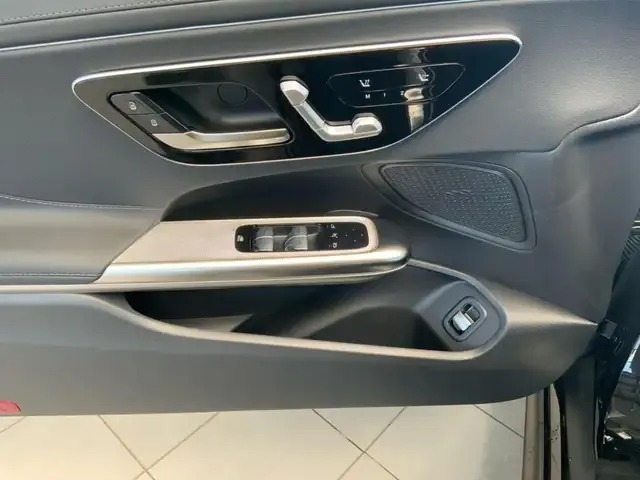 Mercedes-Benz CLE 220