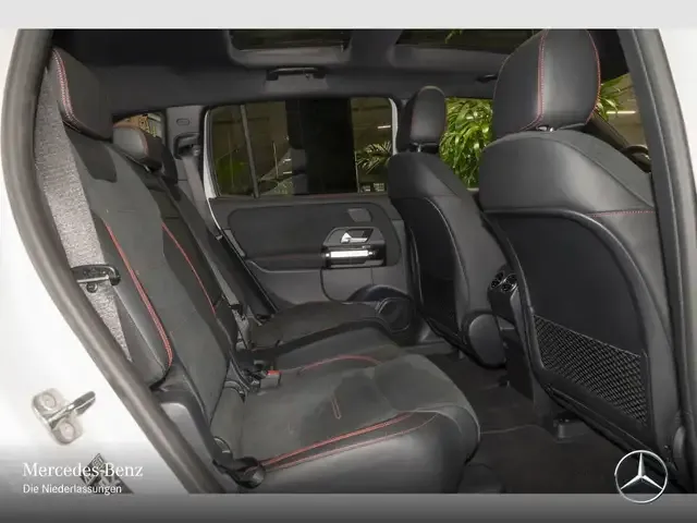 Mercedes-Benz EQB 250