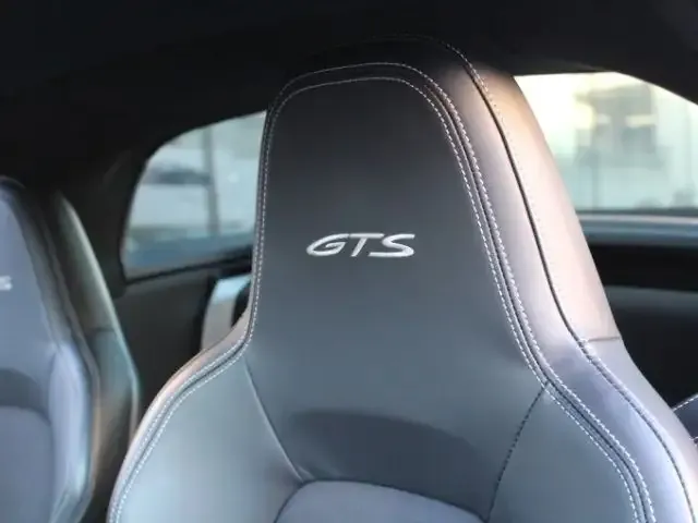 Porsche 992