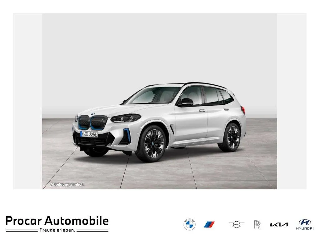 BMW iX3