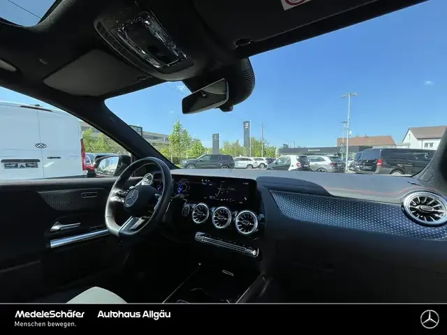 Mercedes-Benz EQA 350