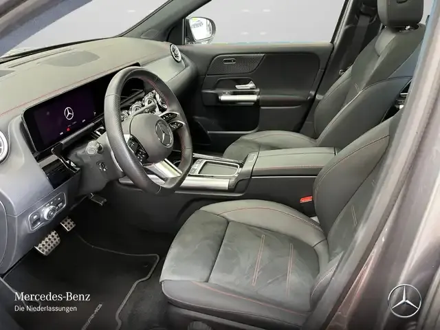 Mercedes-Benz EQA 300