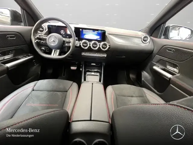 Mercedes-Benz EQA 300