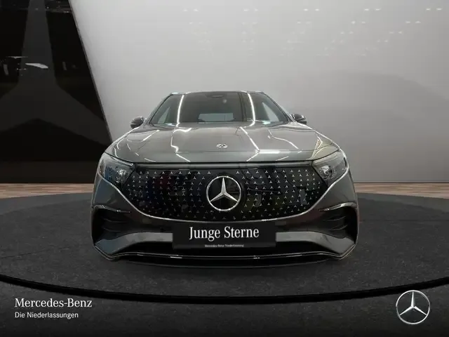Mercedes-Benz EQA 300