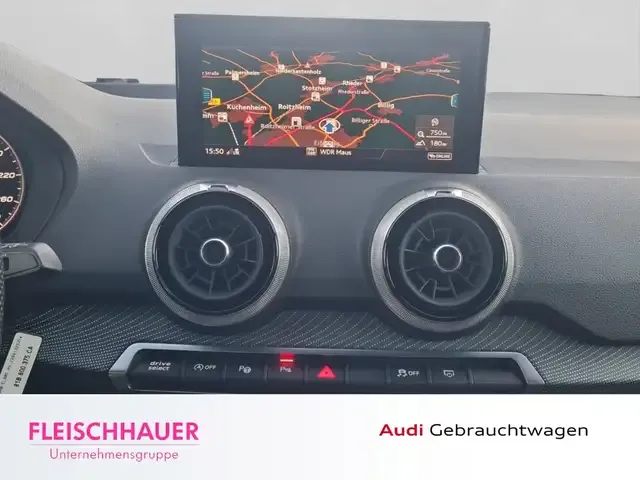 Audi SQ2