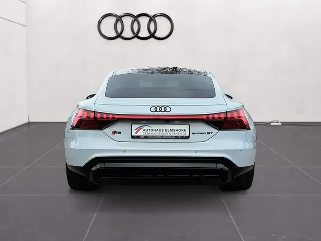 Audi RS e-tron GT