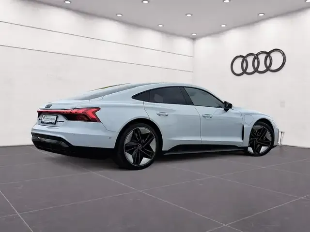 Audi RS e-tron GT