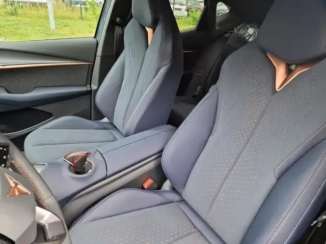 CUPRA Tavascan