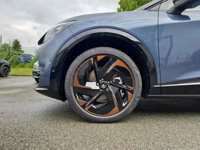 CUPRA Tavascan
