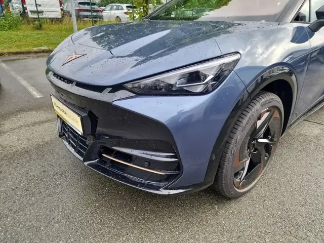 CUPRA Tavascan