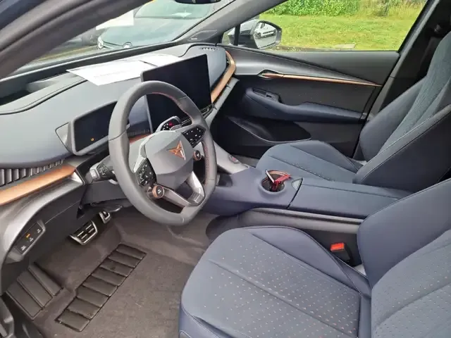CUPRA Tavascan