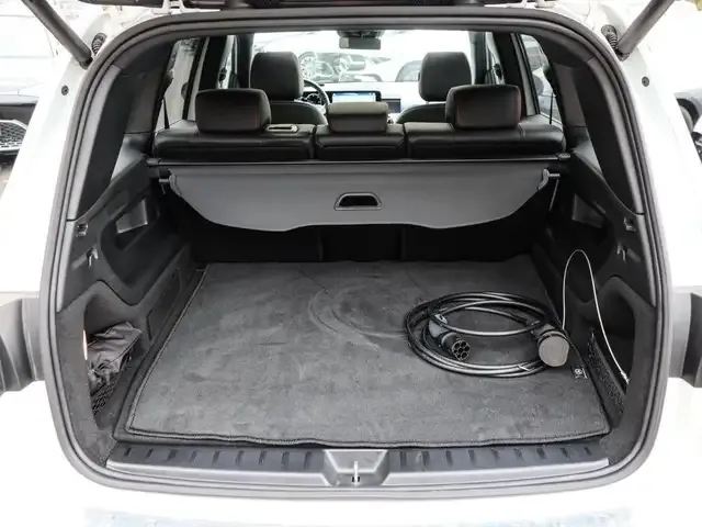 Mercedes-Benz EQB 350