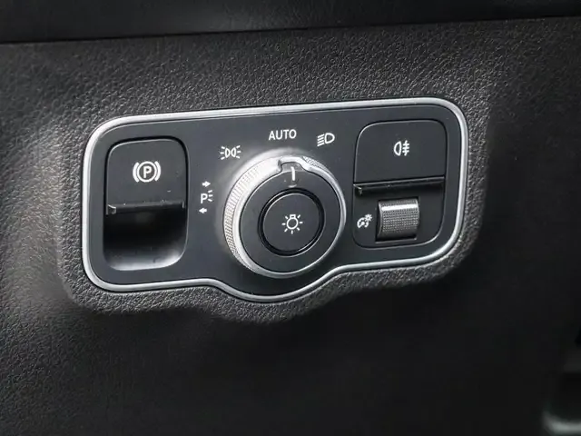 Mercedes-Benz EQB 350