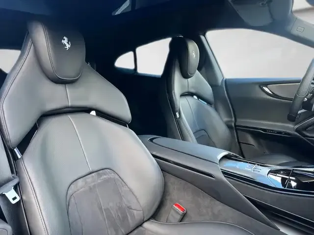 Ferrari Purosangue