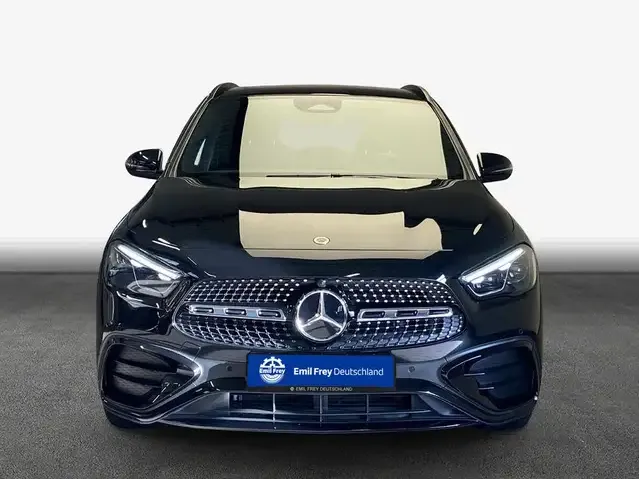 Mercedes-Benz GLA 220