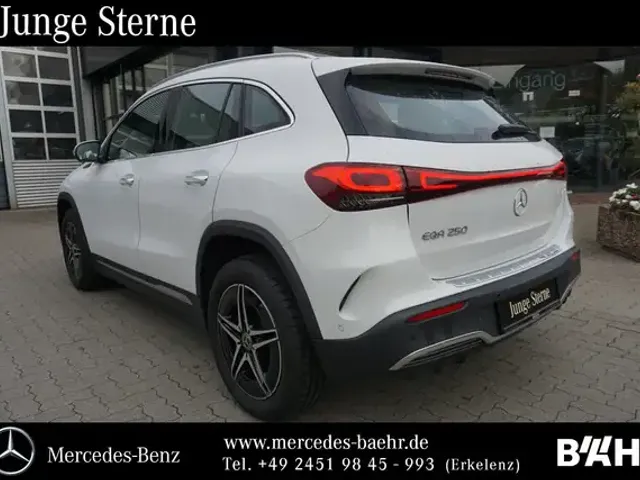 Mercedes-Benz EQA 250
