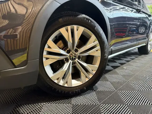 Volkswagen Passat Alltrack