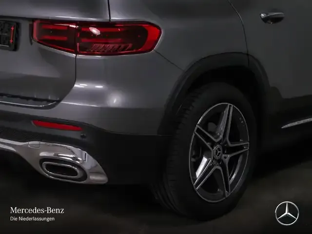 Mercedes-Benz GLB 200