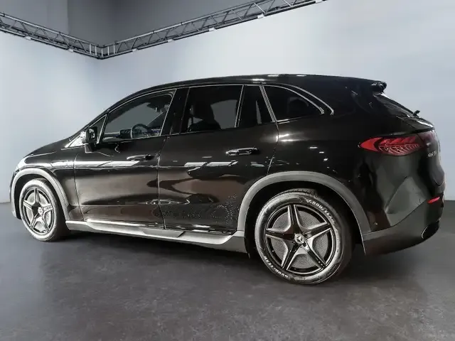 Mercedes-Benz EQE SUV