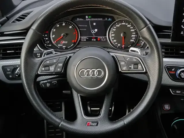 Audi RS4
