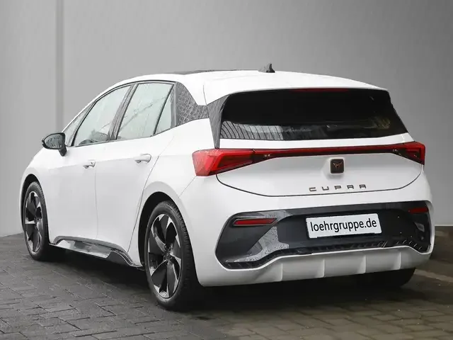 CUPRA Born