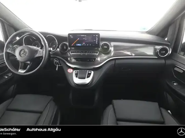 Mercedes-Benz EQV 300