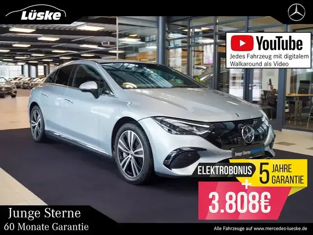 Mercedes-Benz EQE 300