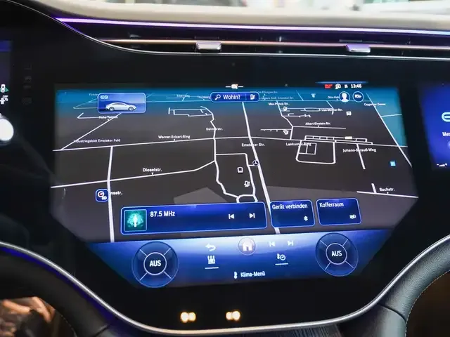 Mercedes-Benz EQE 300