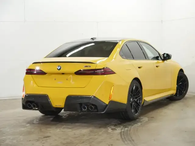 BMW M5